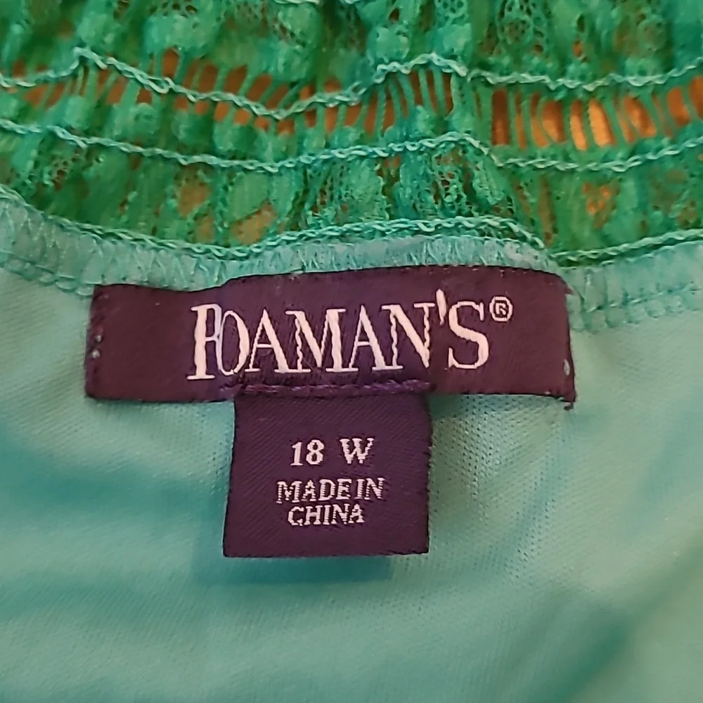 Roaman's Off the Shoulder Green  Lace Top.  Size 18W